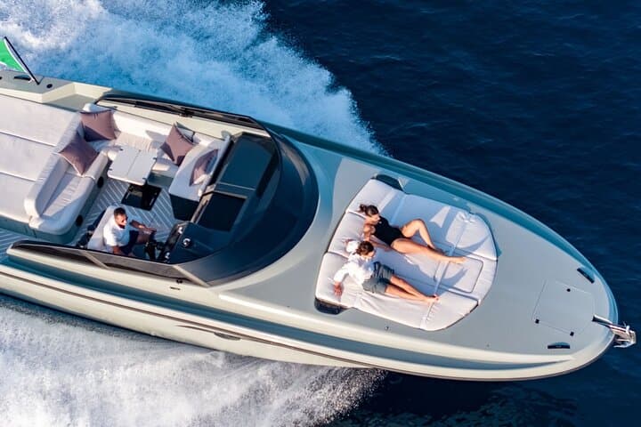 Private Full-Day Boat Tour of the Amalfi Coast & Capri photo 4