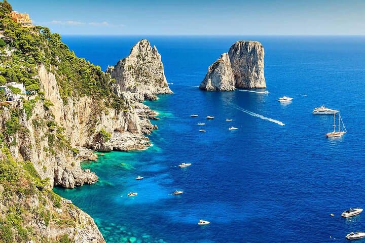 Private Full-Day Boat Tour of the Amalfi Coast & Capri photo 5