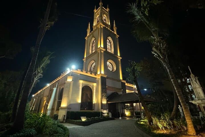 Discover Mumbai's Nocturnal Charm and Historic Highlights photo 5