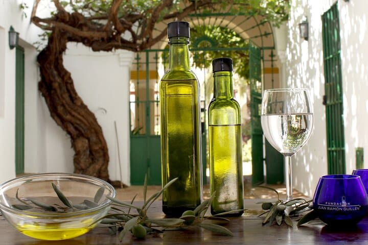 Hacienda Guzmán Olive Oil Tour: Oleotourism & Tasting Near Seville