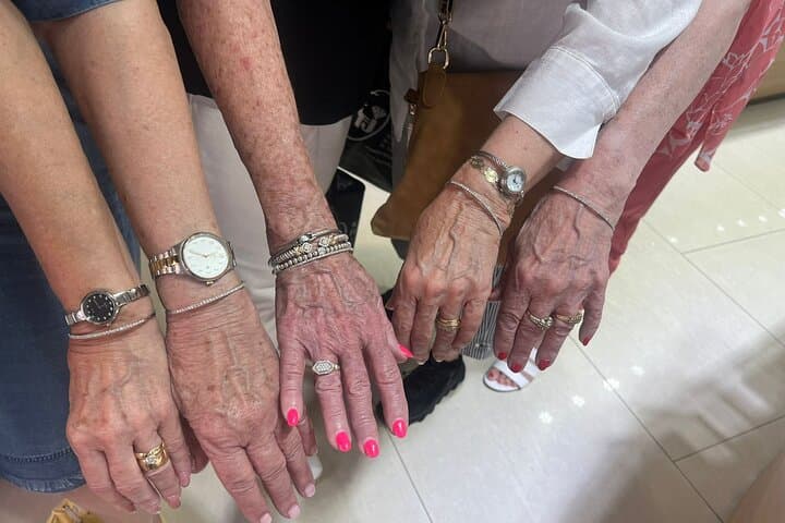 Drinks and Diamonds Luxury Jewelry Experience in St. Thomas photo 5