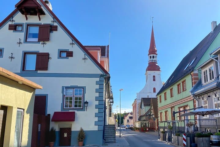 Parnu Walking Tour: Beach, Architecture & Museum in 2 Hours photo 5