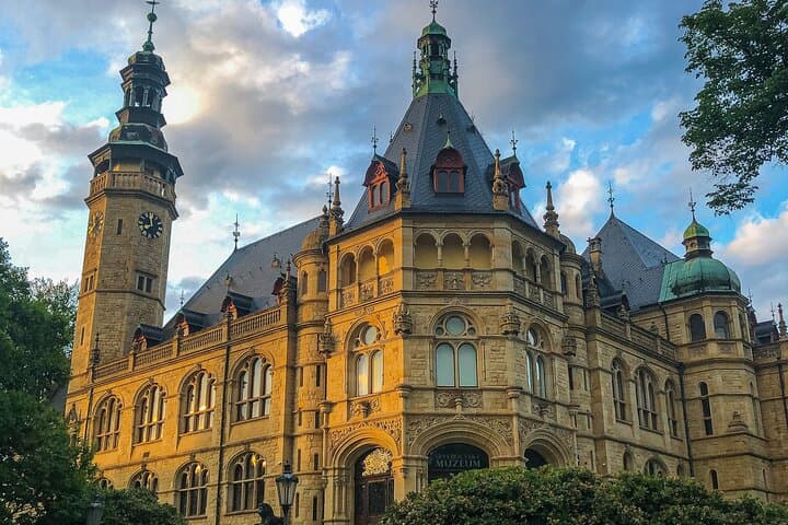 Jested Tower Private Day Trip from Prague: Liberec, Zoo or Botanical Garden & Ridge Hike photo 4