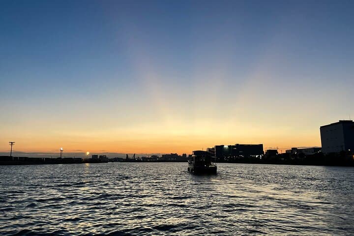 Tokyo Bay Sunset Cruise: Private 2‑Hour Charter Past Rainbow Bridge & Skytree photo 6
