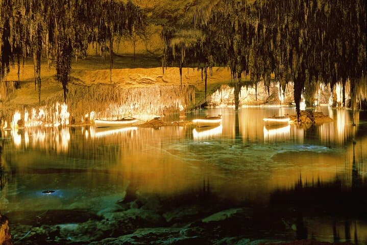 Inside Mallorcas Caves of Drach: Lake Martel Boat Concert and Guided Tour photo 2