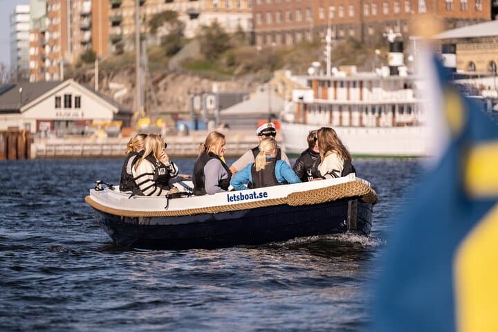 Self-Drive Electric Boat in Gothenburg Canals — City Cruise & Fika Stops photo 6