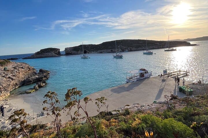 Blue Lagoon Ferry and Caves Tour: Comino Boat Trip to Turquoise Waters & Sea Caves
