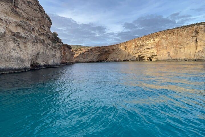 Blue Lagoon Ferry and Caves Tour: Comino Boat Trip to Turquoise Waters & Sea Caves photo 4