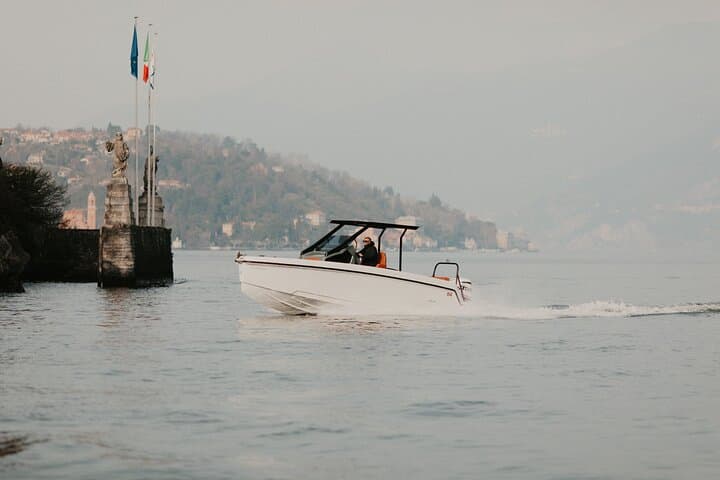 One-Hour Private Speedboat Tour on Lake Como — Villas & Shoreline Highlights photo 4