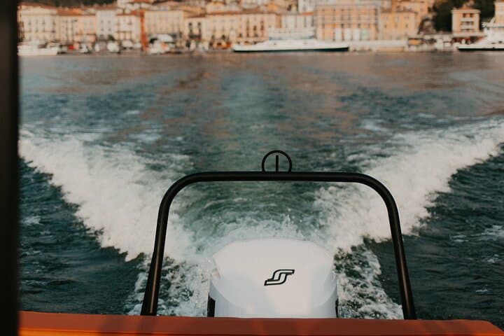 One-Hour Private Speedboat Tour on Lake Como — Villas & Shoreline Highlights photo 5