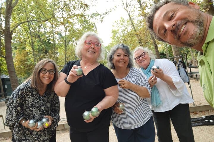 Play Pétanque in Paris: Authentic French Ball Game Experience in Iconic Parks photo 3