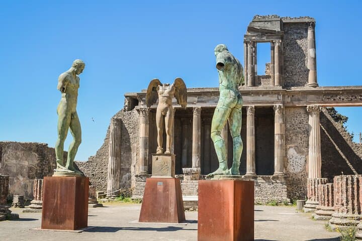 Guided Tour of Pompeii from Naples — Explore the Ruins of Vesuvius' Lost City photo 3