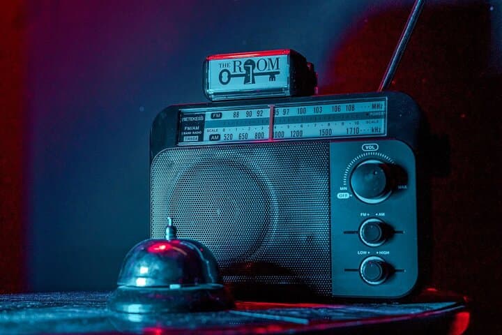 Blackout Motel Escape Room in Avondale: A 60-Minute Puzzle Thriller with Drinks photo 1