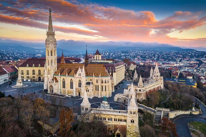 Self-Guided Buda Castle Audioguide: Smartphone Walking Tour of Budapest photo 3