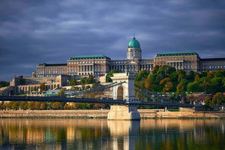 Self-Guided Buda Castle Audioguide: Smartphone Walking Tour of Budapest photo 5