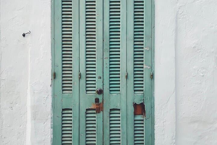 Bari Day Escape: Ostuni, Locorotondo & Polignano Private Full-Day Tour photo 5