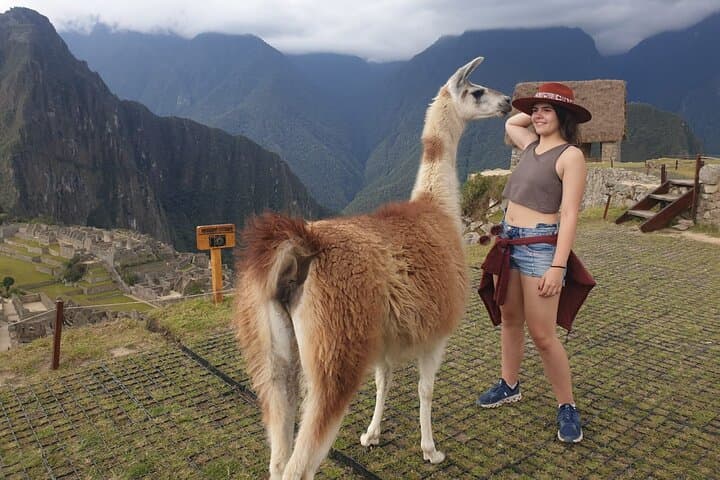 Short Inca Trail to Machu Picchu: 2-Day Hike via Km 104 and Sun Gate photo 4