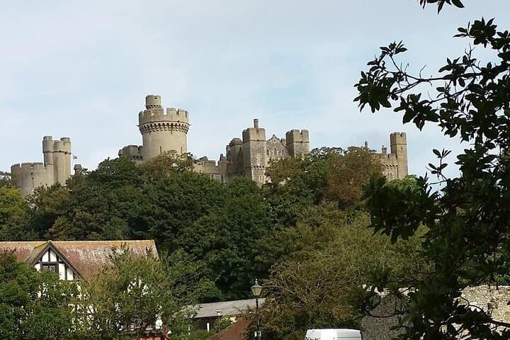 Stonehenge and Salisbury Day Trip from Southampton: Ancient Stones & Cathedral Guide photo 6
