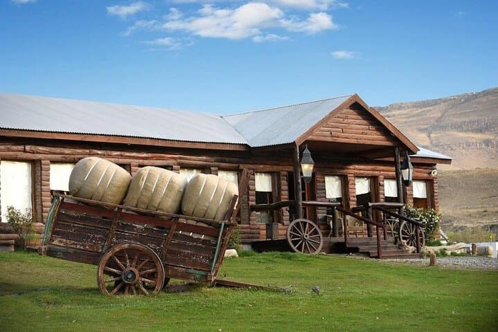Estancia 25 de Mayo: Patagonian Ranch Dinner & Horseback Experience photo 4