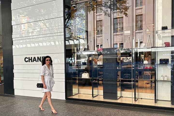 Private Shopping Tour with a Personal Stylist in Brisbane photo 6