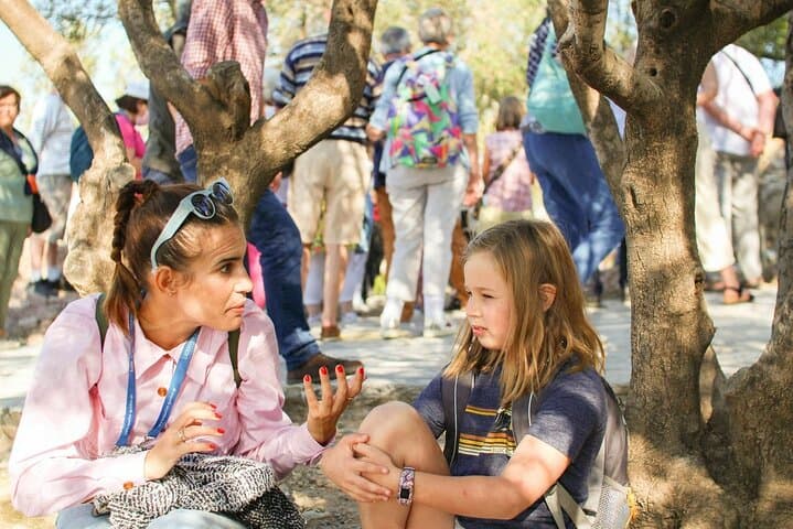 Private Acropolis Family Tour — Kid-Friendly 2-Hour Guided Visit to the Parthenon photo 4