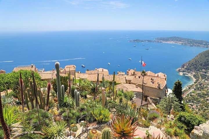 Riviera Cultural Circuit: Èze, Monaco, Villefranche & Saint-Paul de Vence Day Tour photo 5