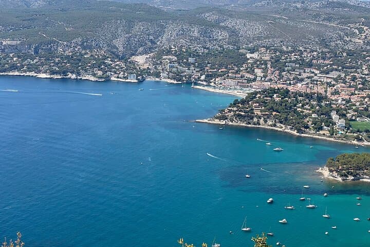 Cassis & Marseille Private Coastal Excursion — Calanques, Notre‑Dame de la Garde & Vieux‑Port photo 4
