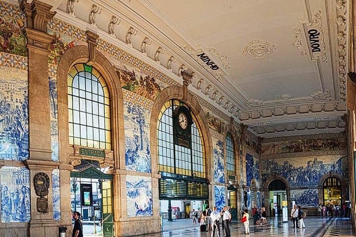 Two-Day Private Porto Walking Tour: Tiles, Riverfront & Coastal Sights