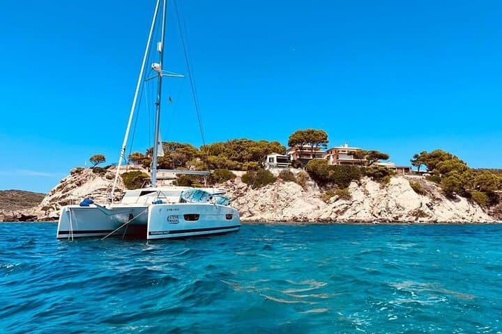 Palma Luxury Catamaran: 4-Hour Sailing with Tapas, Snorkel & SUP