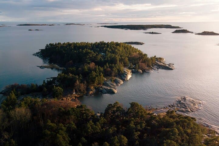 Porkkalanniemi Archipelago Exploration: Coastal Hike & Campfire from Helsinki