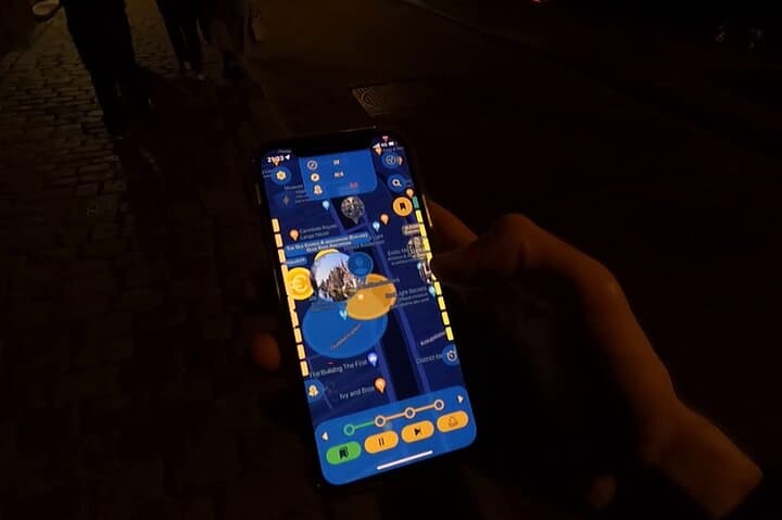 Self-Guided Red Light District GPS Walking Tour — Amsterdam App Scavenger Hunt photo 3