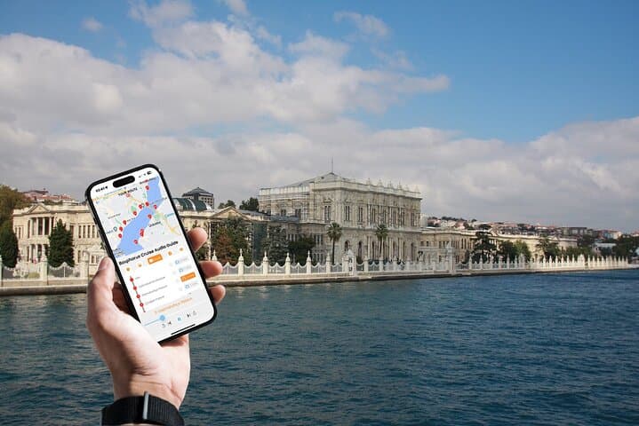 Bosphorus Daytime & Sunset Sightseeing Cruise with Audio Guide photo 2