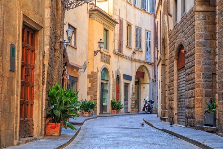 Half-Day Private Florence Tour: Accademia, Duomo & Uffizi Highlights photo 5