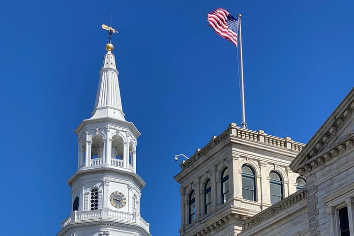 Charleston Beauty & Tragedy: Historic Walking Tour with Adam Miles photo 1