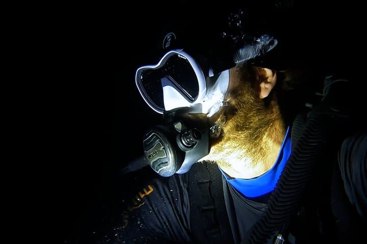 Night Dive at Tugboat Beach, Curaçao — Explore the Tugboat Wreck After Dark photo 3