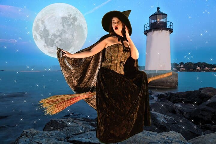 Fly Like a Witch: Magick Broom Green Screen Portraits in Salem photo 3