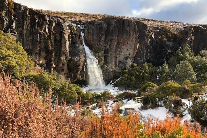 Pre-Sunset Guided Walk to Taranaki Falls in Tongariro National Park