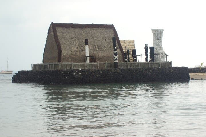 Kailua-Kona Haunted History Walking Tour — Ghosts of Kona's Seaside Past photo 6