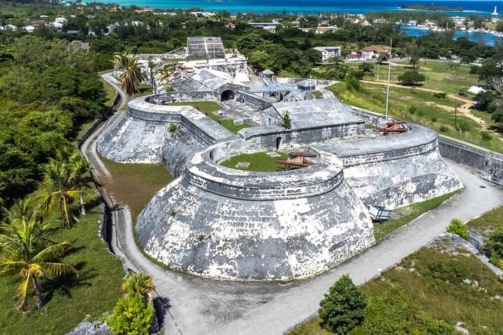 Explore Nassau by ATV & Scooter: New Providence Rental and Hidden-Gems Tour photo 3
