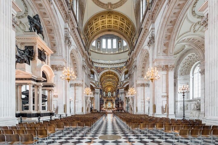 Private Westminster Walking Tour & St Paul's Cathedral Visit — Central London Highlights photo 3