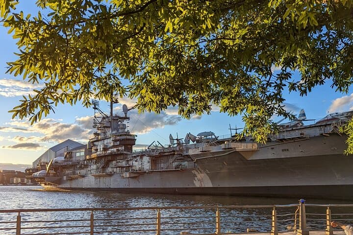 One-Day Luxury New York City Tour — Choose Landmarks & Statue Cruise
