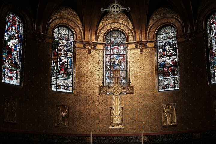 One-Day Luxury New York City Tour — Choose Landmarks & Statue Cruise photo 3