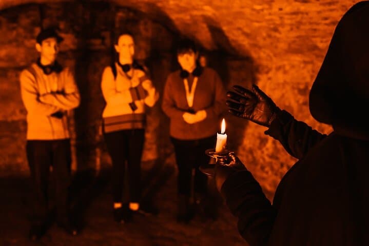 Edinburgh After Dark: Multi-Sensory Night Walking Tour & Haunted Blair Street Vaults photo 6