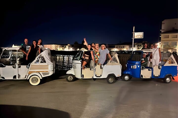 Private Ortigia Ape Calessino Tour: 1-Hour Scenic Drive Through Syracuse's Old Town photo 3