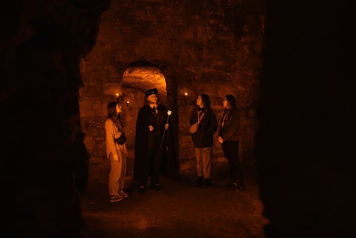 Edinburgh Underground Vaults and Canongate Graveyard Ghost Tour photo 6