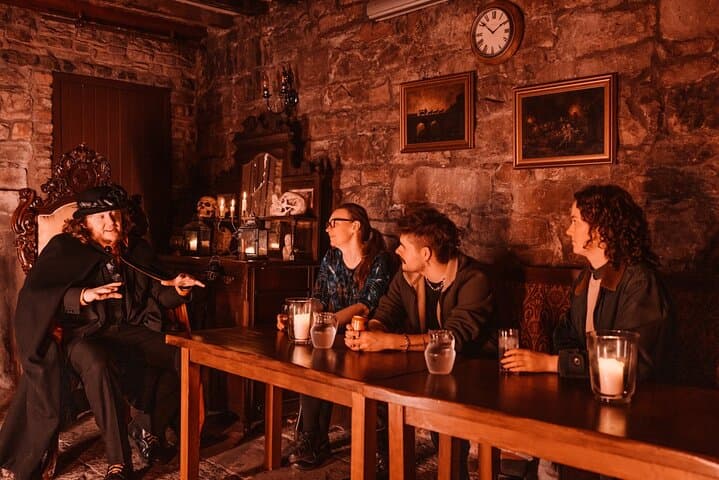 Edinburgh Ghost Walk: Blair Street Vaults & Megget's Cellar Night Tour