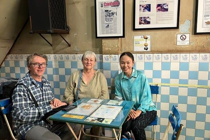 Saigon Street Food Walk: A 3-Hour Local-Guided Culinary Tour photo 3
