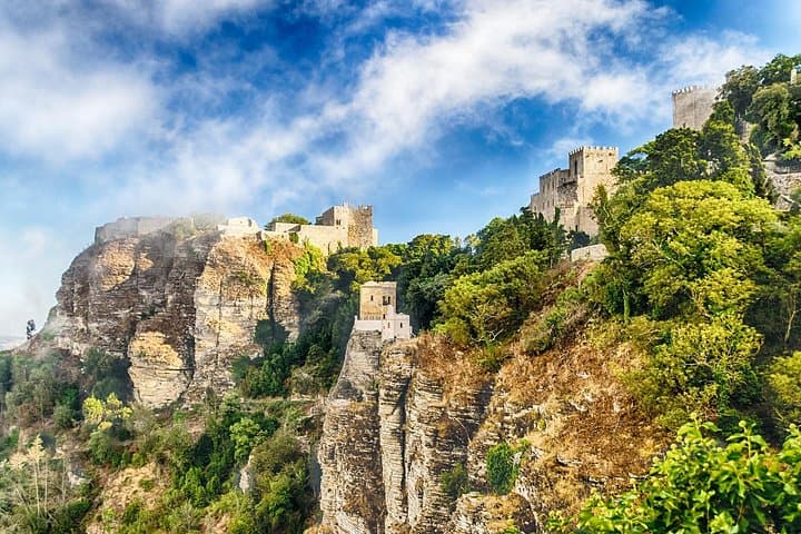 Private Erice and Marsala Day Trip from Palermo — Castello di Venere & Stagnone Lagoon photo 1