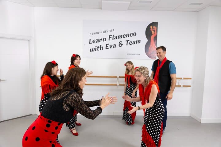 Learn Flamenco in Triana: 1-Hour Dance Class with Optional Costume in Seville photo 3