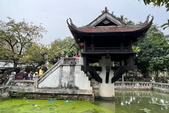 Luxury Hanoi City Day Tour by Limousine: Full-Day Sightseeing with Lunch photo 4